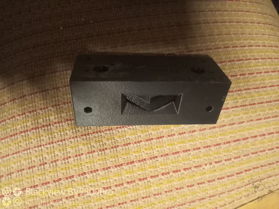 Uchwyt podstawa wspornik  do fotokomórek bramowych SOMFY