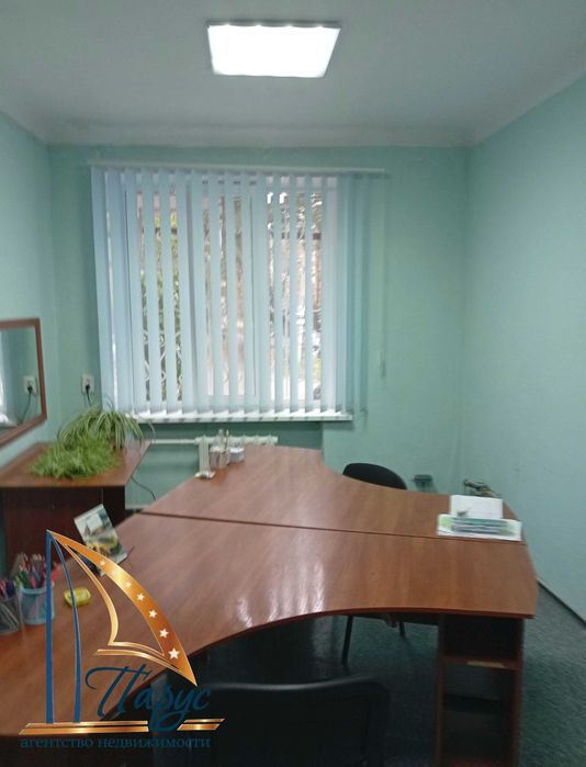 Оренда кабінету 20м2 Перша Ливарна