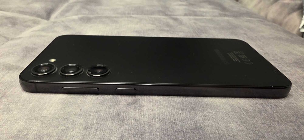 Samsung Galaxy S23+ Plus / Brak oznak użytkowania / Zero rys i pęknięć