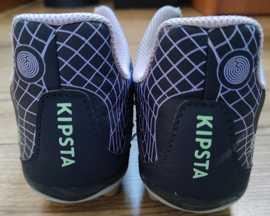 Buty piłkarskie Kipsta 37
