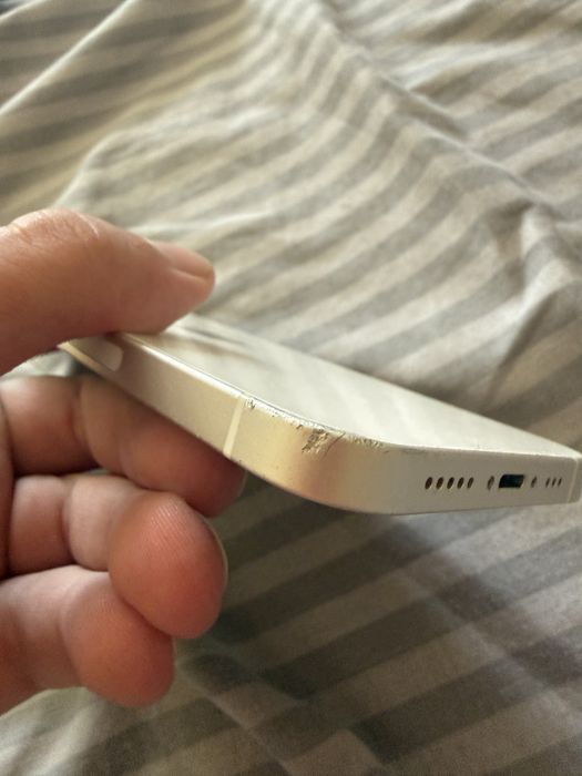 Iphone 12, 84% акб