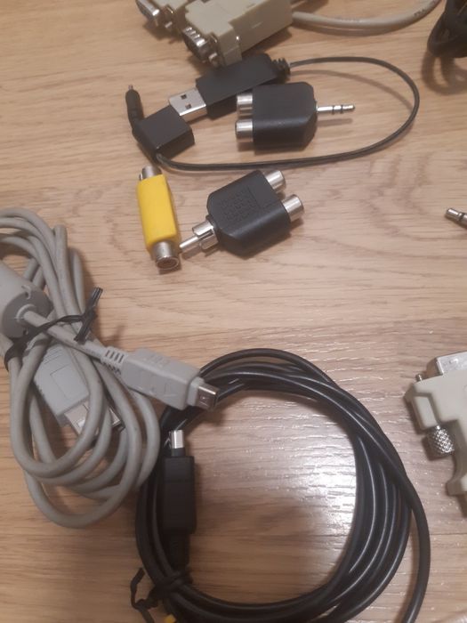 Кабелі, перехідники, різне