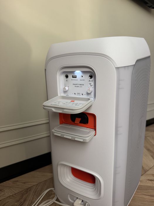 JBL Party box 120