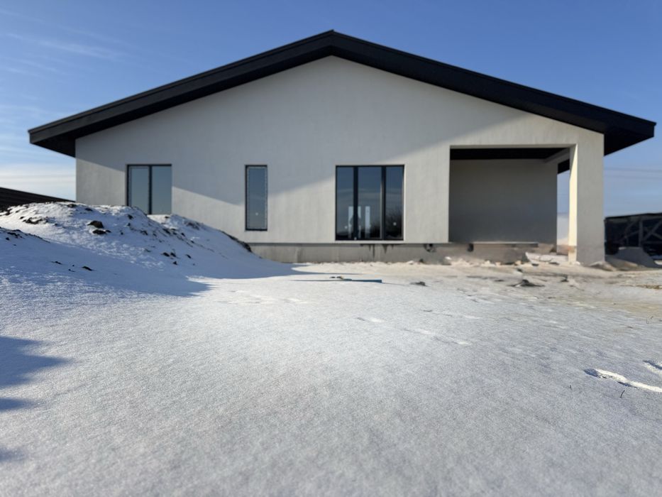 Продаж нового сучасного будинку в с. Геронимівка