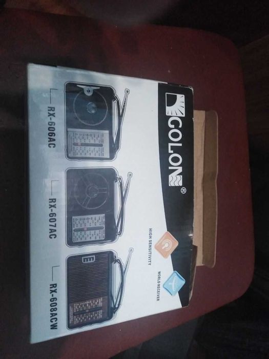 Портативынй радиоприемник Golon RX-A08ACW