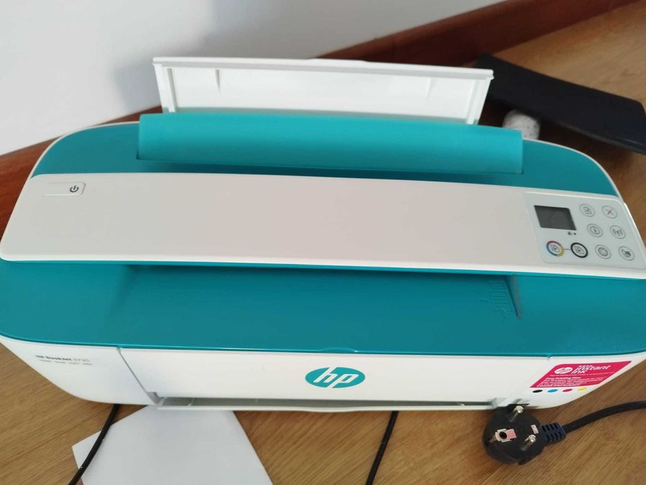 Computador completo Intel Core i7 + secretária + EXTRAS64550911206915124