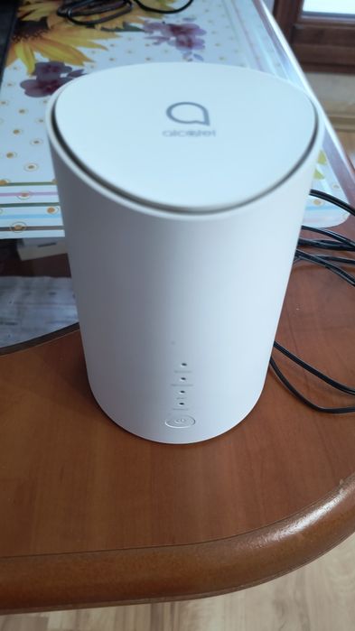 Alcatel Linkhub HH71 Router SIM