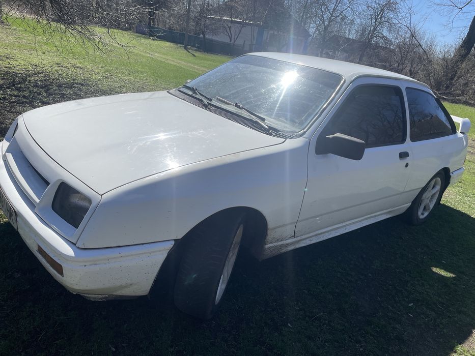 Продам Форд Сієрра 1.6