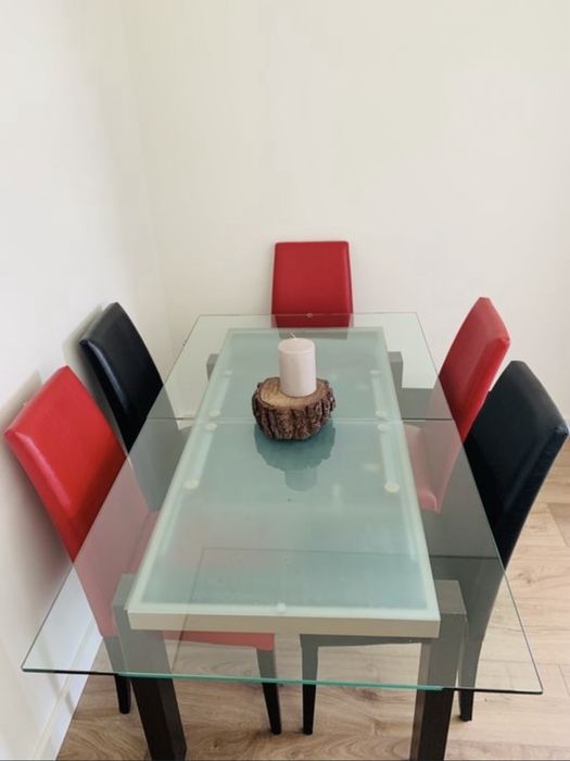 Cadeira de sala wenge e pele