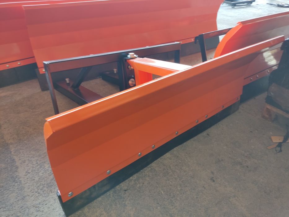 pług do śniegu do tura tuz  spychacz do traktora do widlaka dostawa