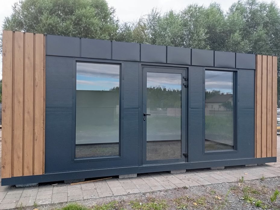 Dostępny od ręki pawilon handlowy, gastronomiczny, biurowy