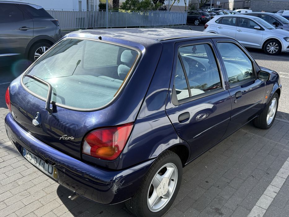 Ford Fiesta — fotografia 4
