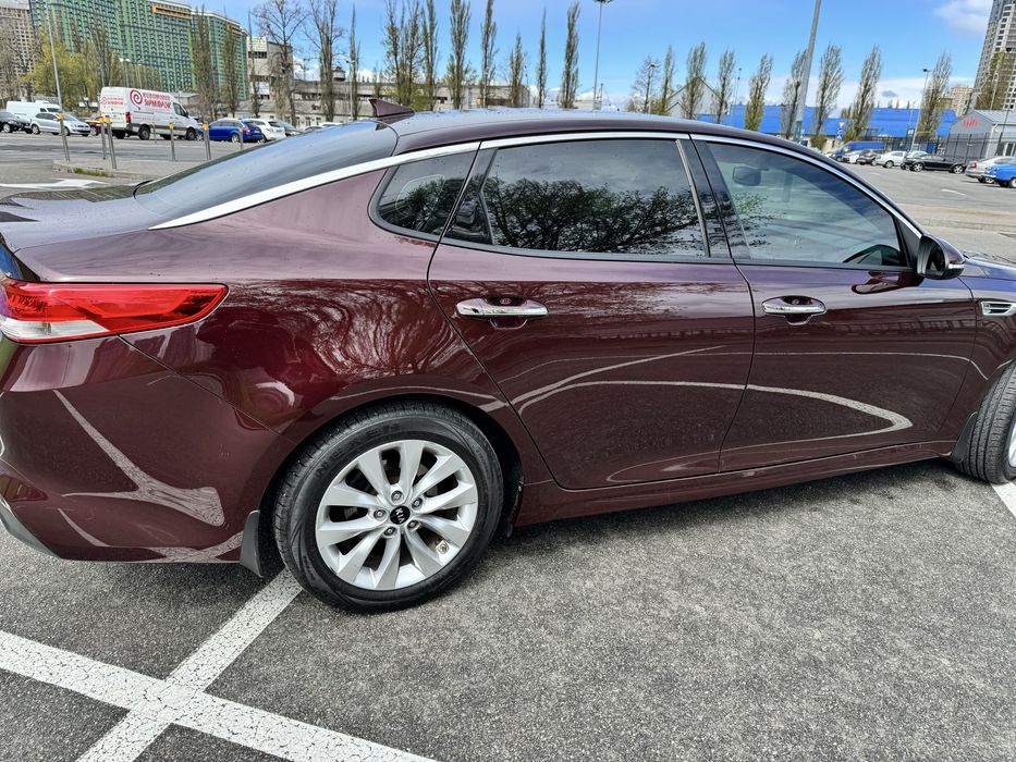 Kia optima 2017 (2.4 gti at 185к.с.)