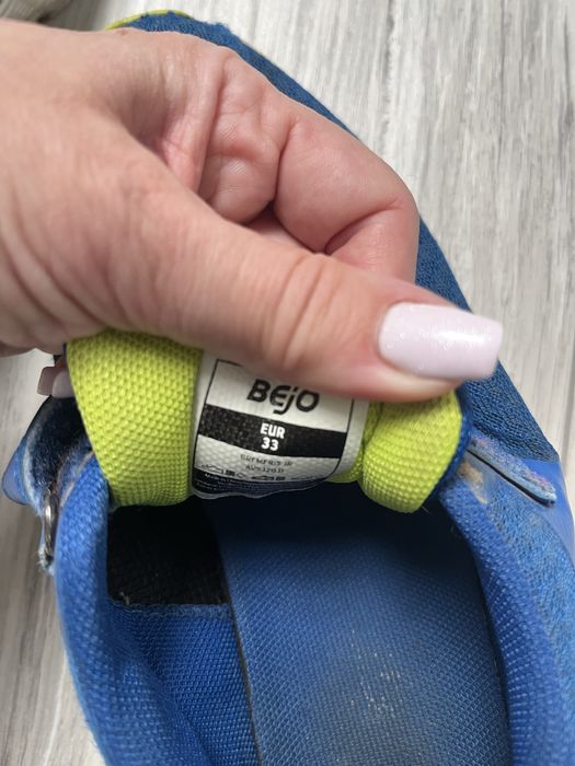 Buty sportowe Bejo w rozmiarze 33