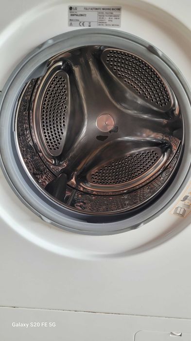 Pralka LG 6 Motion Direct Drive 8kg