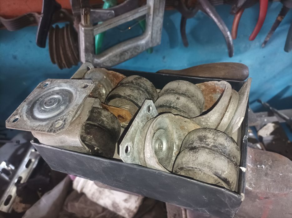 Колеса морозильної камери