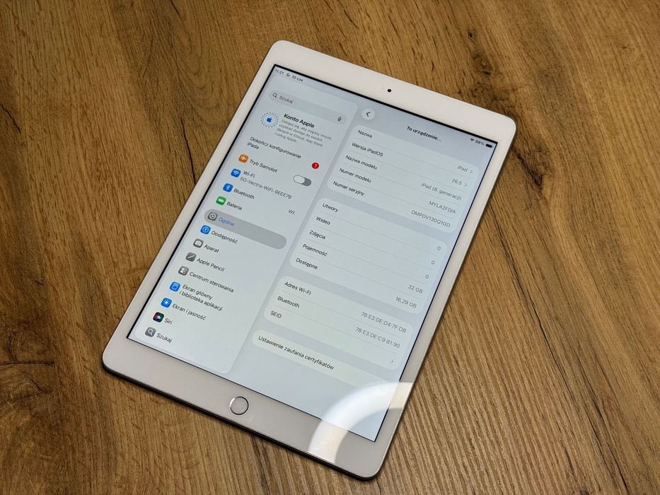 Apple iPad 8gen, 10.2" Srebrny Wifi - bardzo dobry stan - FV Marża