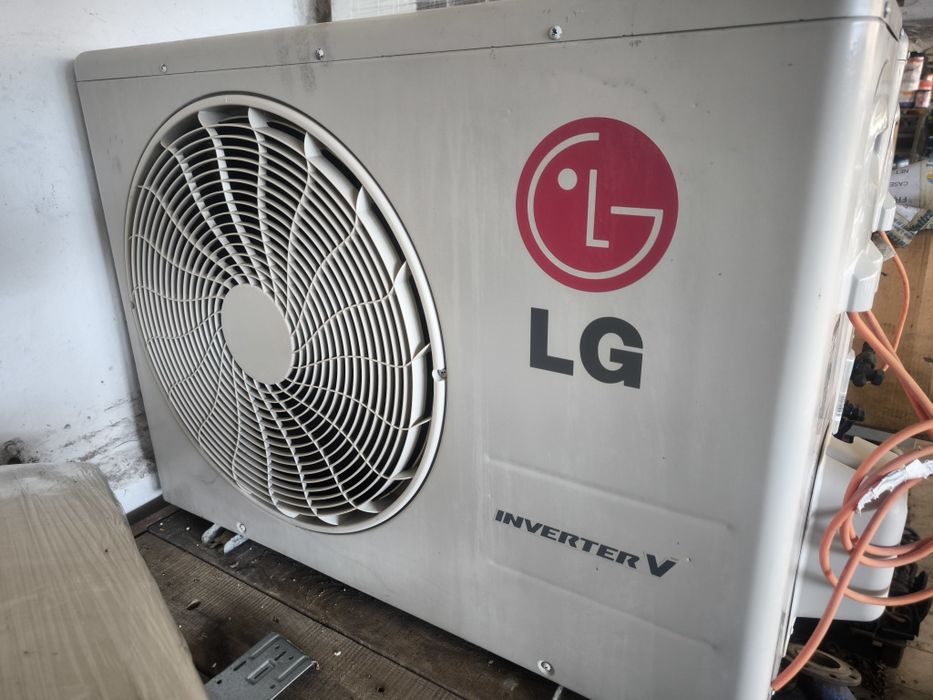 Klimatyzator, pompa ciepła 7kW, LG P24EL UUE.