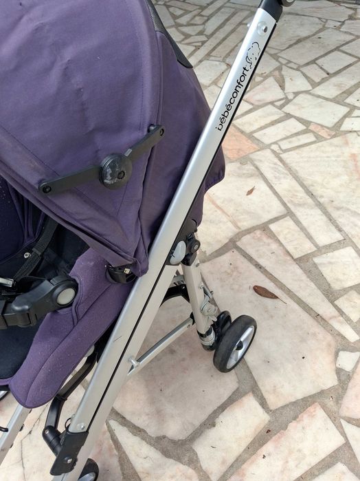 Vende-se carrinho bebé confort