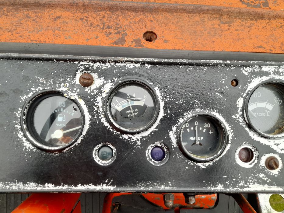 Продам трактор т-25