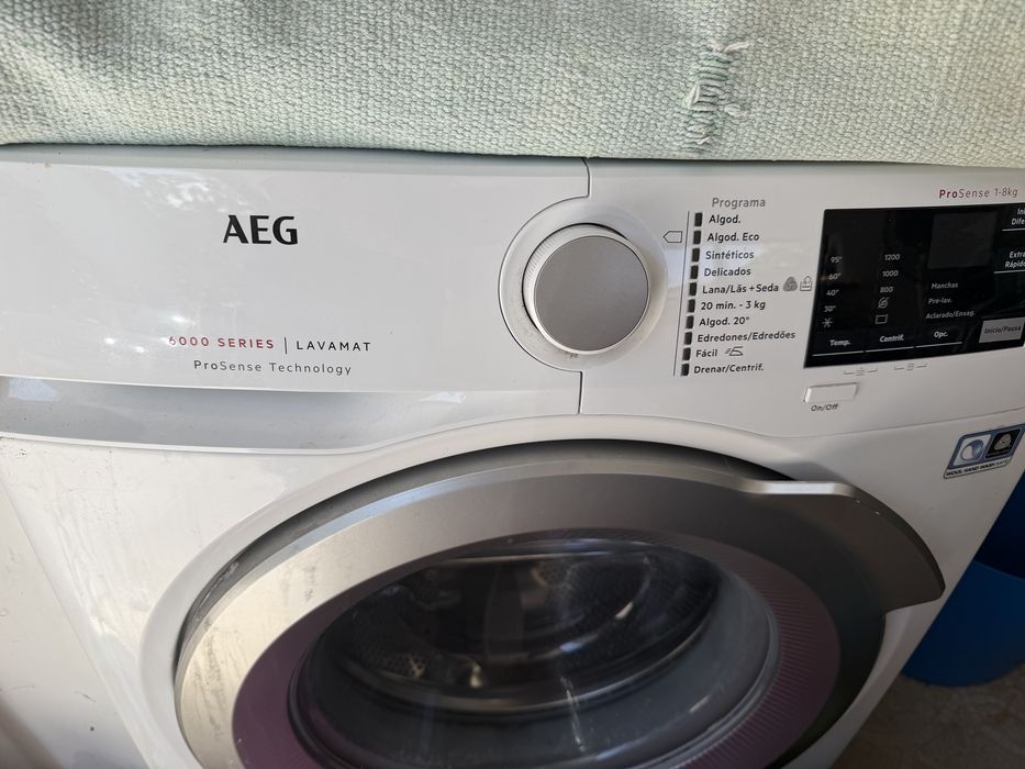 Maquina de lavar roupa AEG, 8kg, A+++