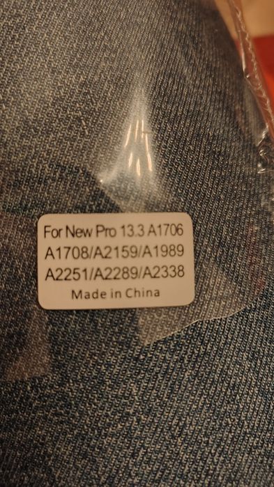 Чохол-накладка для MacBook Pro 13" 2019-2022