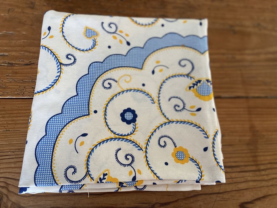 Toalha estampada nova