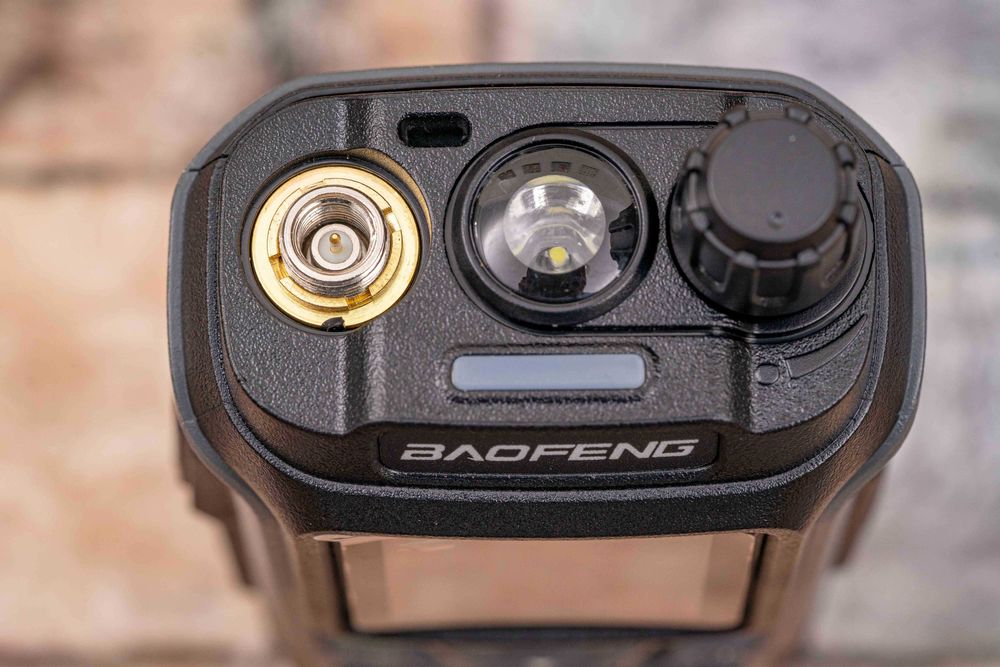 Radio amador tribanda! Baofeng UV-21 PRO, Novo.