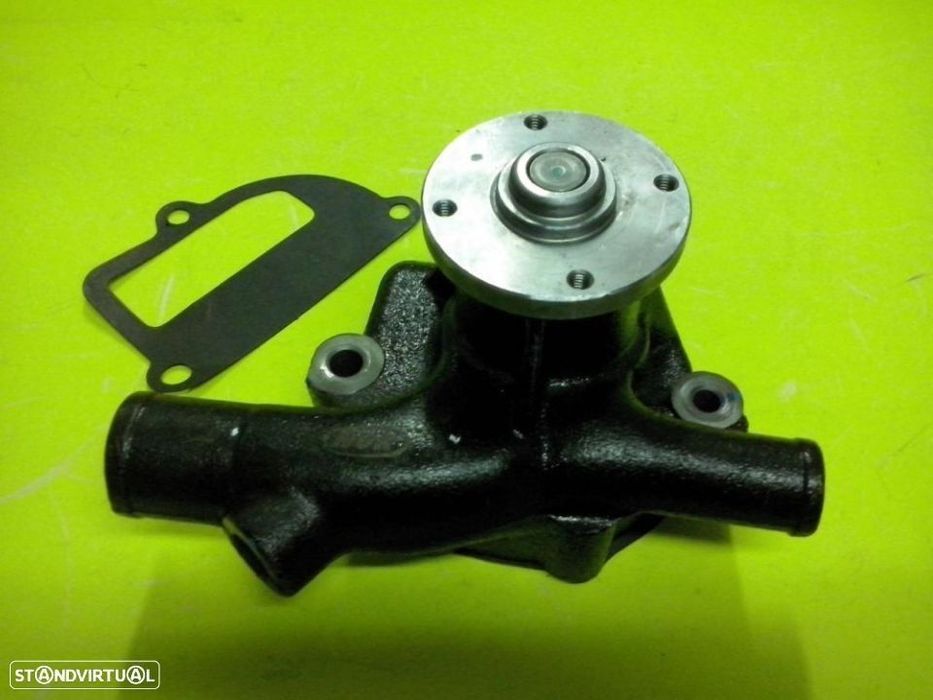 Bomba de água Datsun 720 (Nova)
