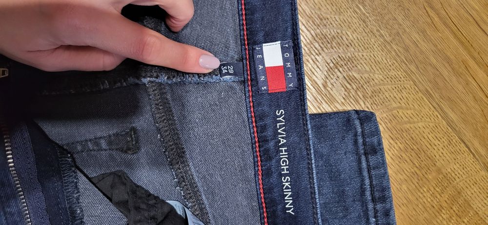 Jeansy Tommy Hilfiger dla wysokich 29/34