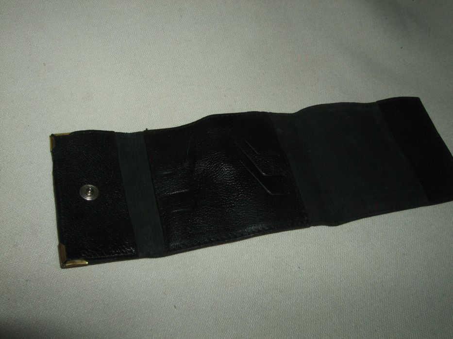 Продам гаманець Capica Hanly