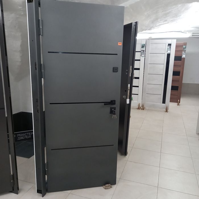 Акція!Розпродаж!Двері вхідні