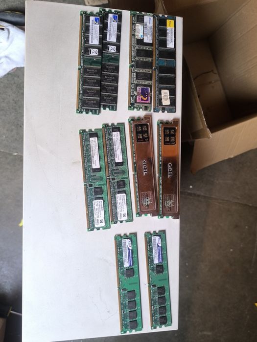 (Opis)RETRO MAXI PAKIET: 4 Płyty z CPU + 5GB RAM + 2x GRAFIKA dvi.