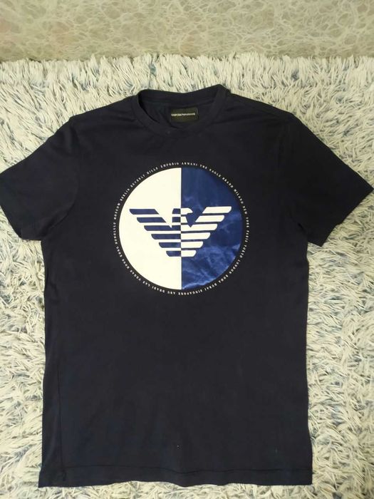 Продаю футболку Оригінал Armani