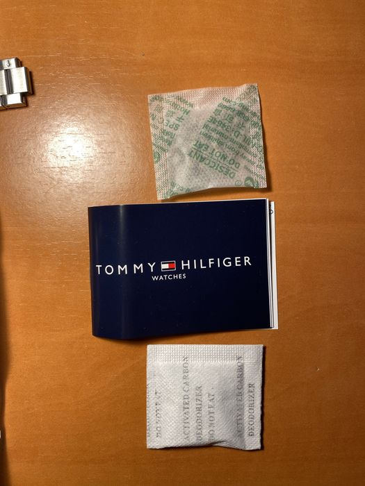 Relógio Tommy Hilfiger Novo - Com Recibo e Caixa
