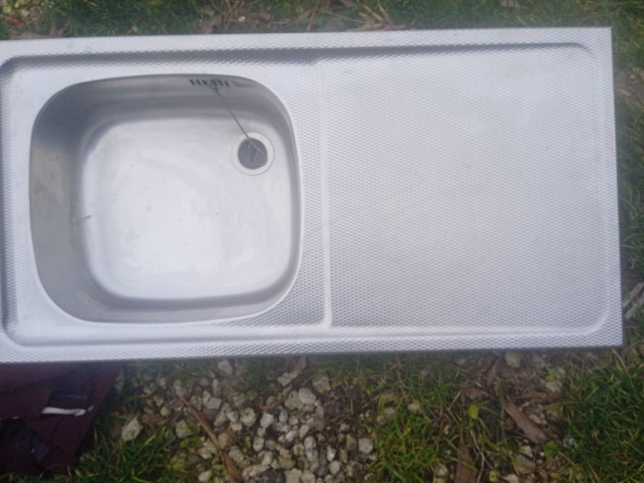 Zlewozmywak z ociekaczem