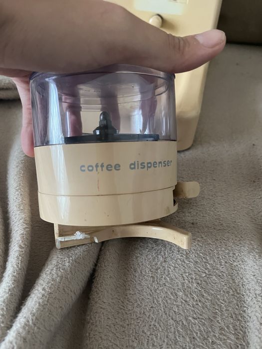 Máquina de café em grão Ariete