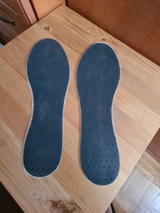Wkładki do butów nieużywane 24cm