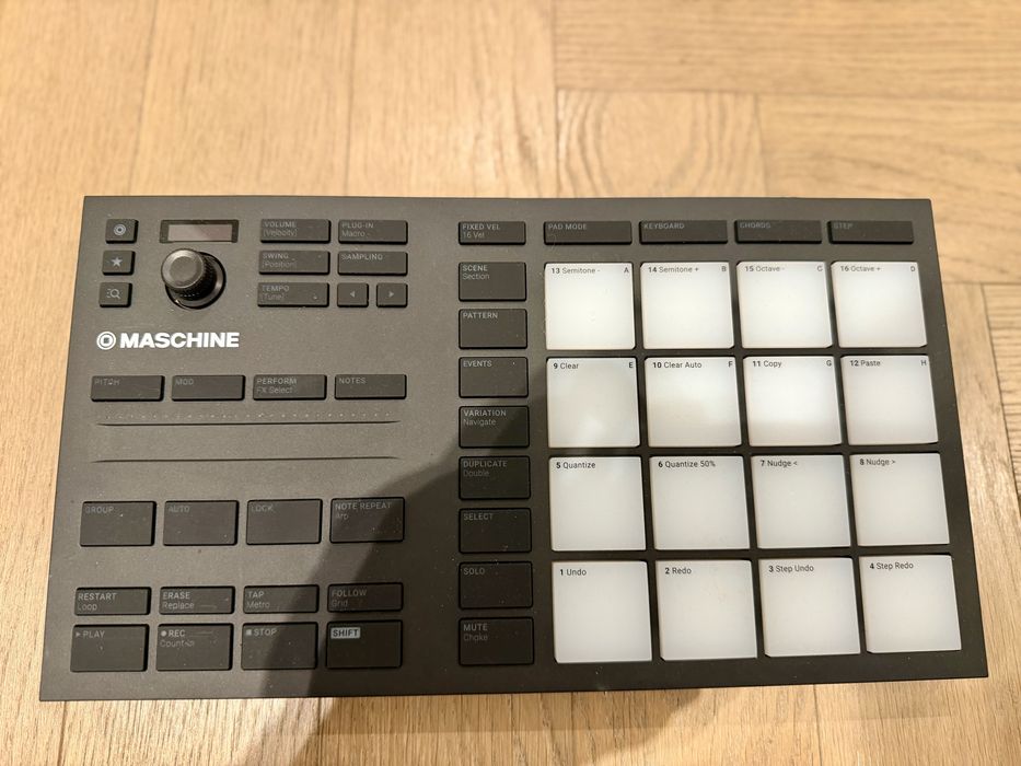 Native Instruments Maschine Mikro MK3