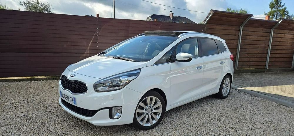 Kia Carens