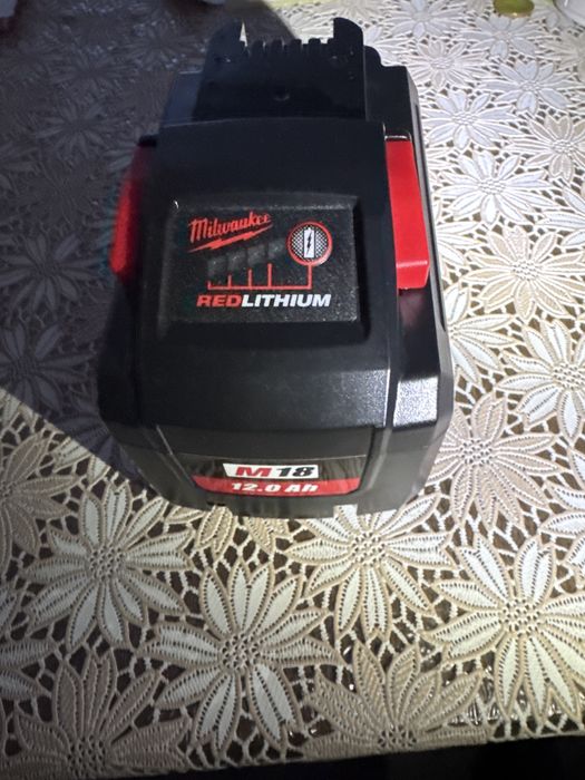 Milwaukee M18 HB12 12Ah Akumulator