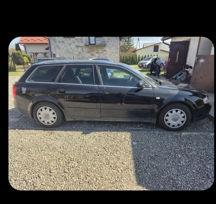 Audi a4b6 avant .