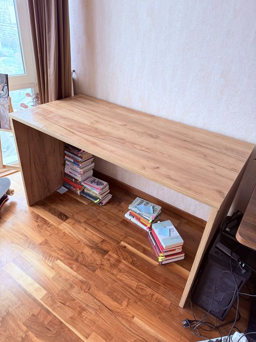 Стіл письмовий, компʼютерний стіл, дуб
