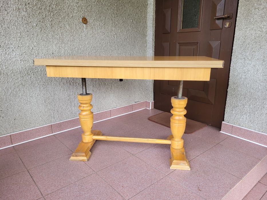 Ława podnoszona z rozkładanym blatem- ławo-stół do różnych pomieszczeń