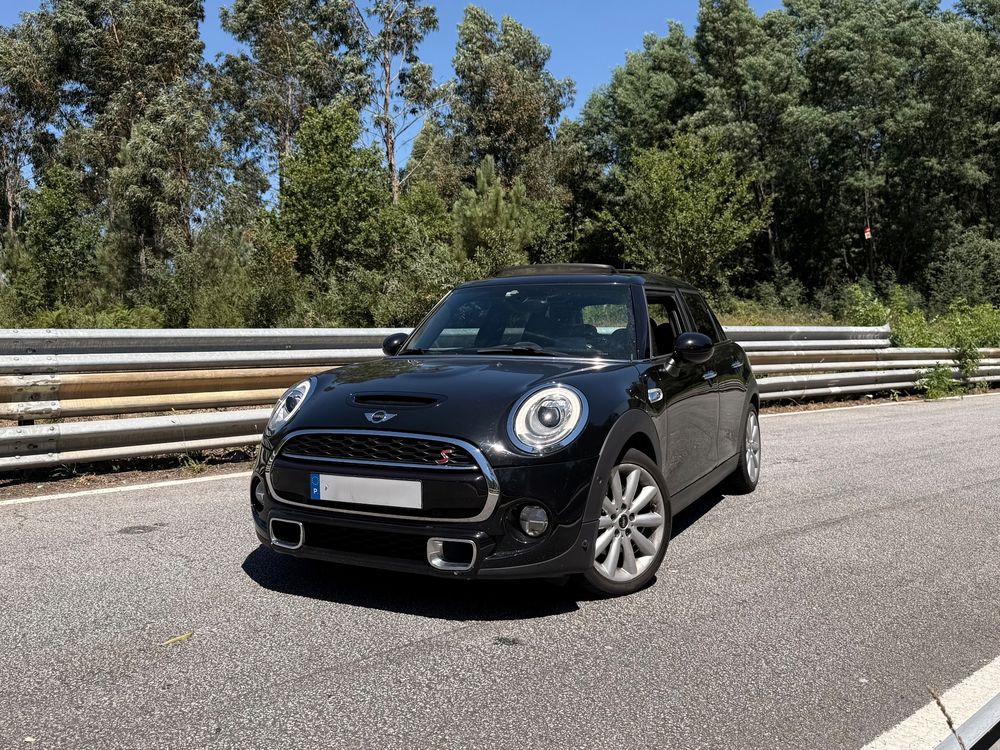 MINI 5 Portas Cooper SD Sport Aut. Seven Chili