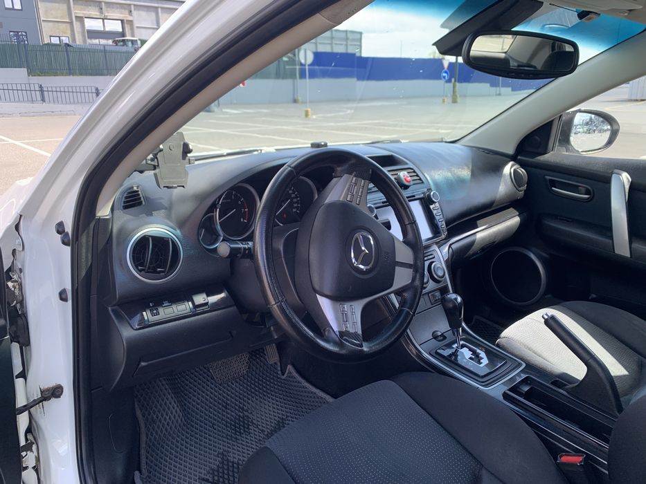 Mazda 6 GH 2008.