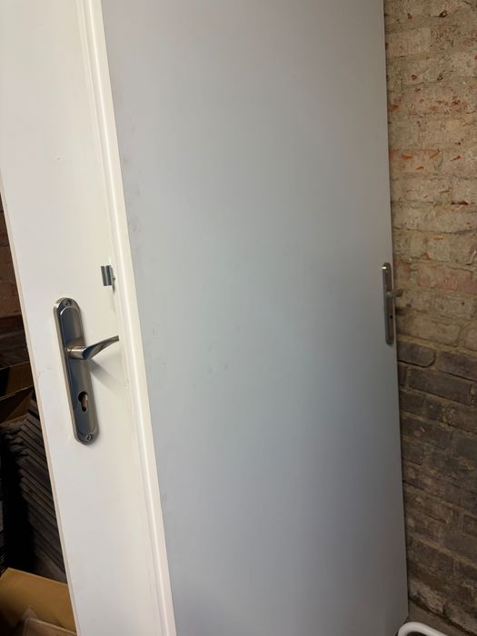 Drzwi wewnętrzne białe gładkie z klamką szer 100 cm 2 szt