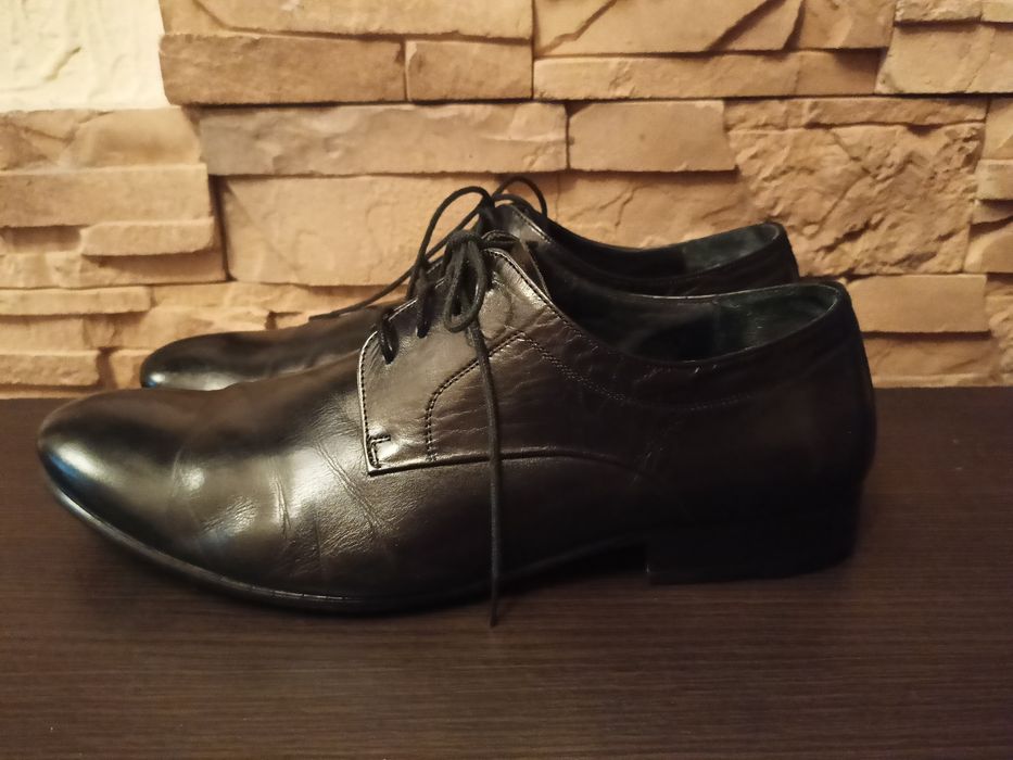 Szkorani buty męskie