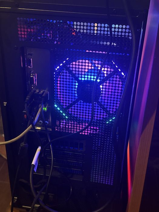 Almost Brand-New Complete Setup!493441395699886081