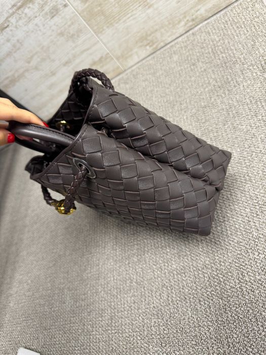 Сумочка Bottega Veneta в идеальное состояние